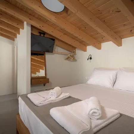 Onar Residences Chalki Ferienhaus