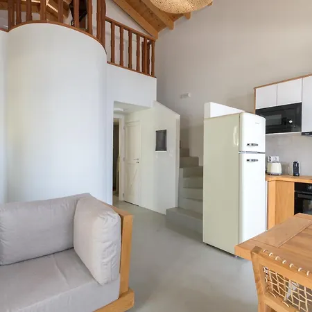 펜션 Onar Residences Chalki *