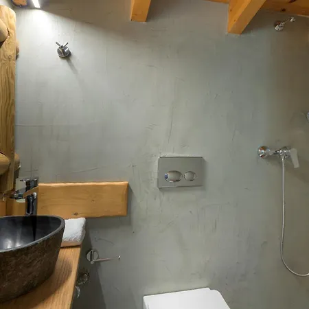 Onar Residences Chalki Hálki