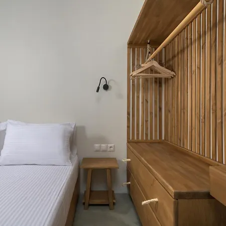 Onar Residences Chalki 펜션 Chalki Town
