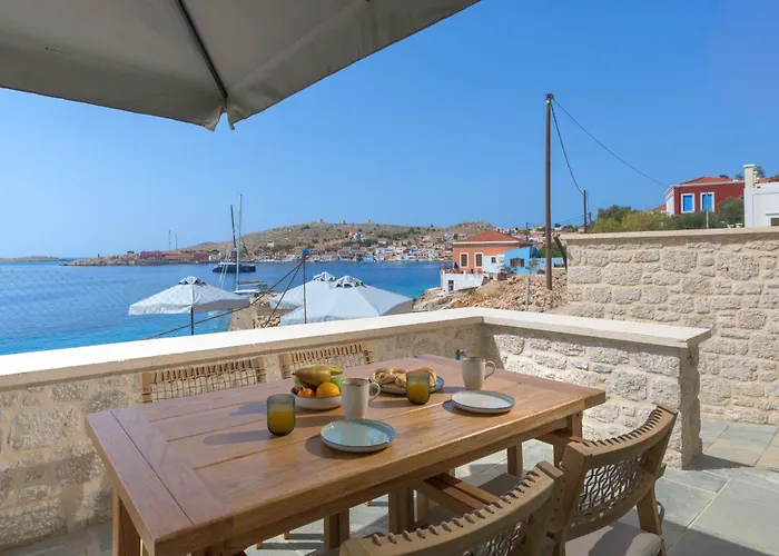 펜션 Onar Residences Chalki